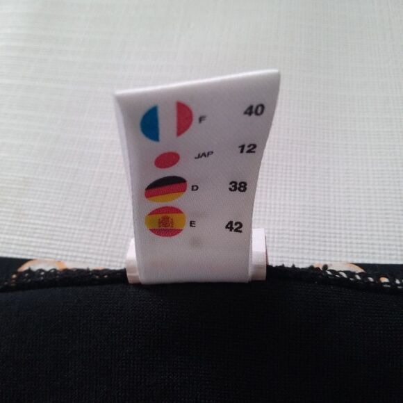 Red Carter Black Chevron Pearls Print Cheeky Bikini Bottoms Women's Size Medium - Picture 13 of 13